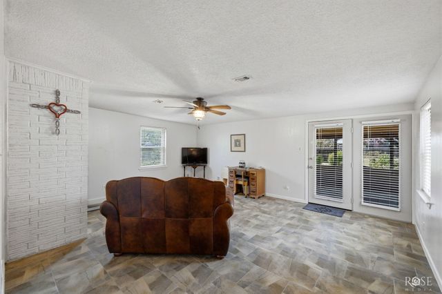 203 Tyler Terrace Drive, San Angelo, TX 76905