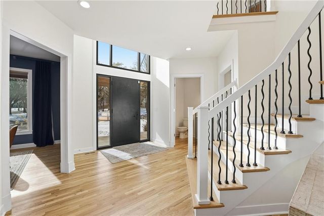 3012 W 91st Street, Leawood, KS 66206