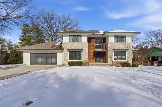 3012 W 91st Street, Leawood, KS 66206