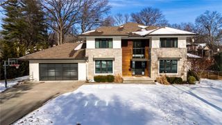 3012 W 91st Street, Leawood, KS 66206