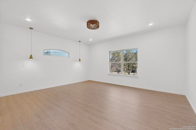 514 Contour Dr, Spring Branch, TX 78070