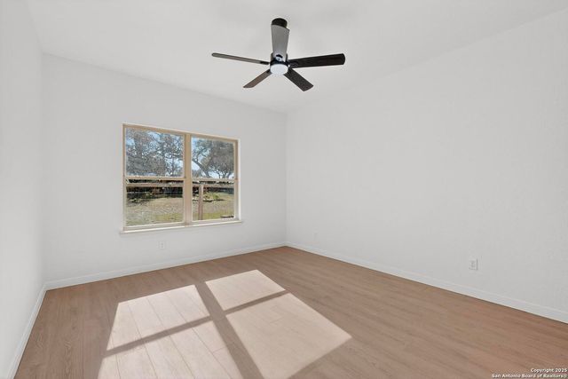 514 Contour Dr, Spring Branch, TX 78070