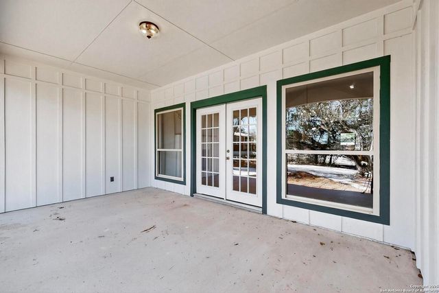 514 Contour Dr, Spring Branch, TX 78070