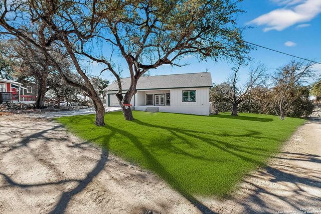 514 Contour Dr, Spring Branch, TX 78070