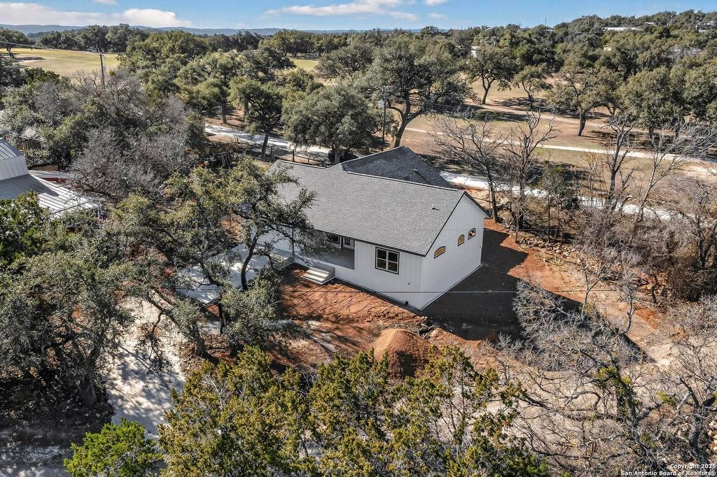 514 Contour Dr, Spring Branch, TX 78070