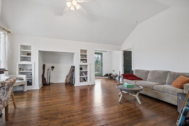 1202 Kirkland Ave, Nashville, TN 37216