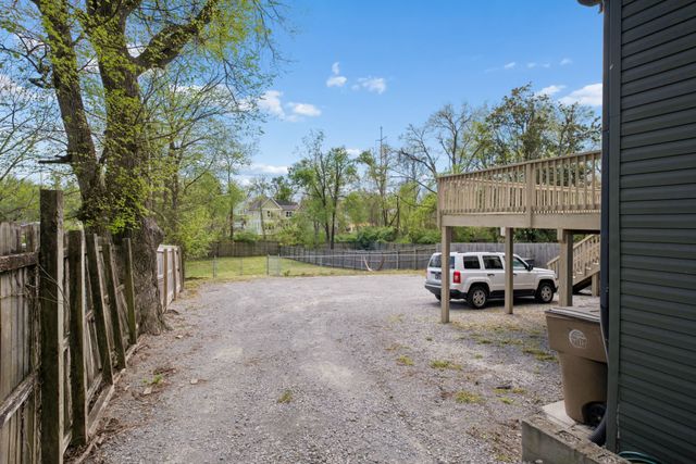 1202 Kirkland Ave, Nashville, TN 37216
