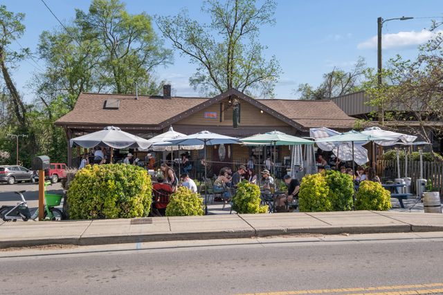 1202 Kirkland Ave, Nashville, TN 37216