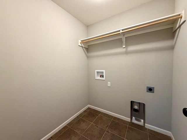 1204 LOUISVILLE DR, Columbia, MO 65203