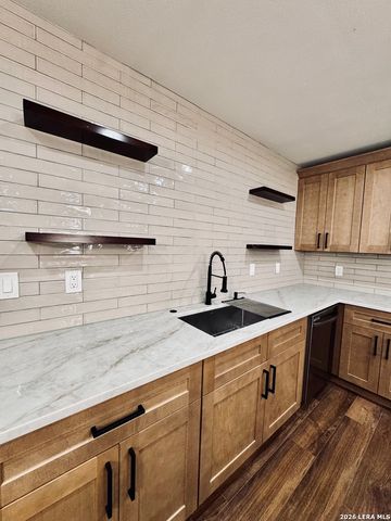 9635 Wicklow, San Antonio, TX 78250