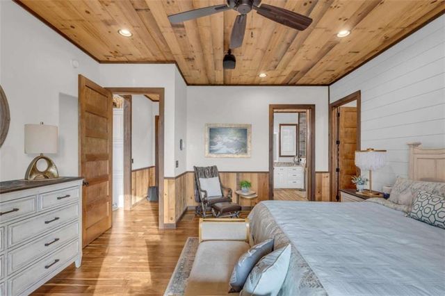 540 Overlook Drive, Blue Ridge, GA 30513