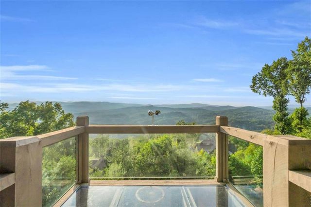 540 Overlook Drive, Blue Ridge, GA 30513