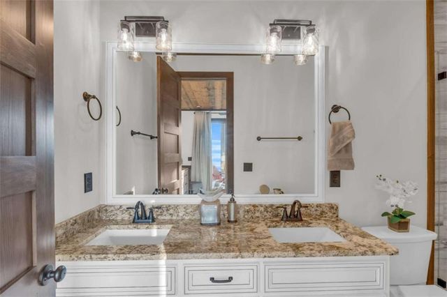 540 Overlook Drive, Blue Ridge, GA 30513