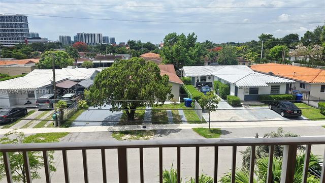 2441 SW 31st Ave 207, Miami, FL 33145