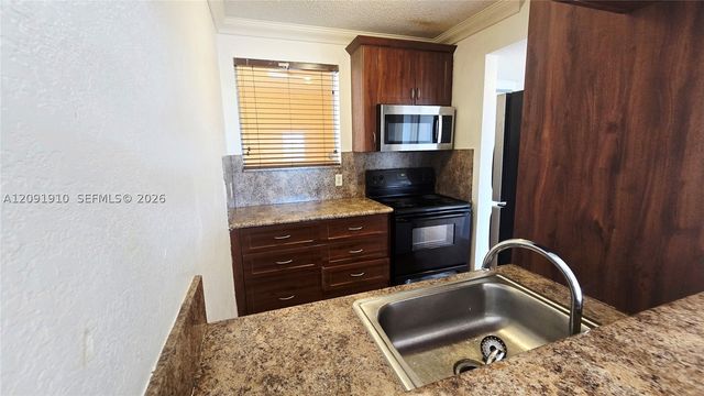 2441 SW 31st Ave 207, Miami, FL 33145