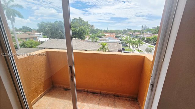 2441 SW 31st Ave 207, Miami, FL 33145