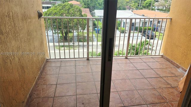 2441 SW 31st Ave 207, Miami, FL 33145