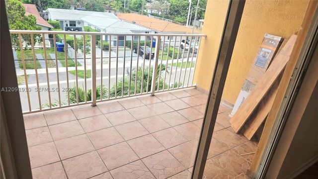 2441 SW 31st Ave 207, Miami, FL 33145