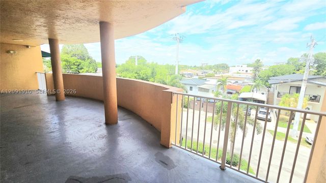 2441 SW 31st Ave 207, Miami, FL 33145