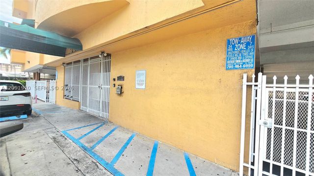 2441 SW 31st Ave 207, Miami, FL 33145