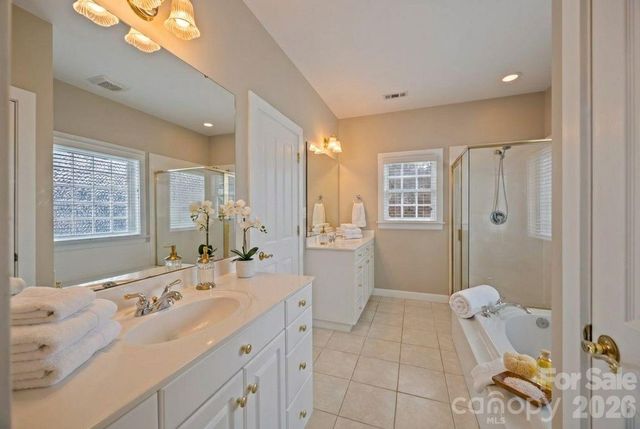 3036 Tifton Grass Lane, Charlotte, NC 28269