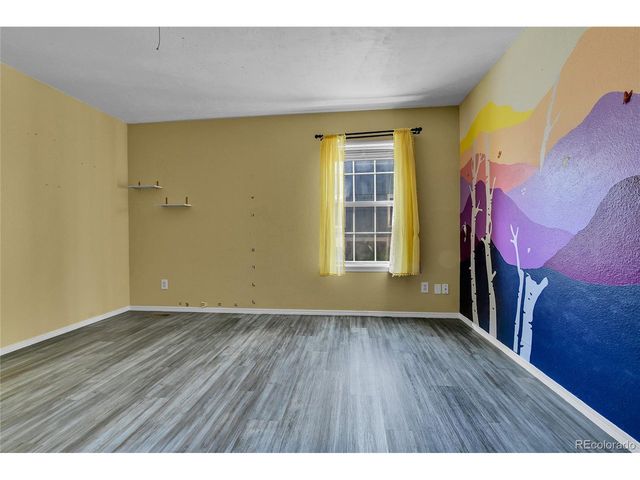 1323 S Idalia St, Aurora, CO 80017