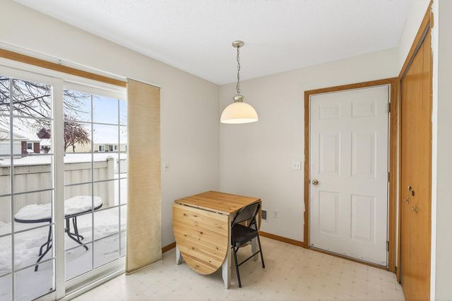 15749 Fjord Avenue 141, Apple Valley, MN 55124