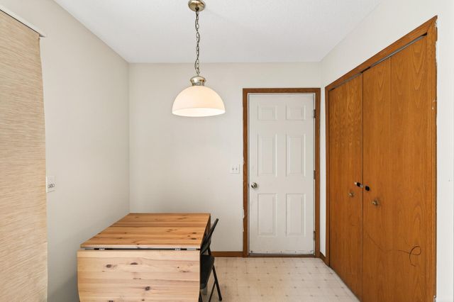 15749 Fjord Avenue 141, Apple Valley, MN 55124