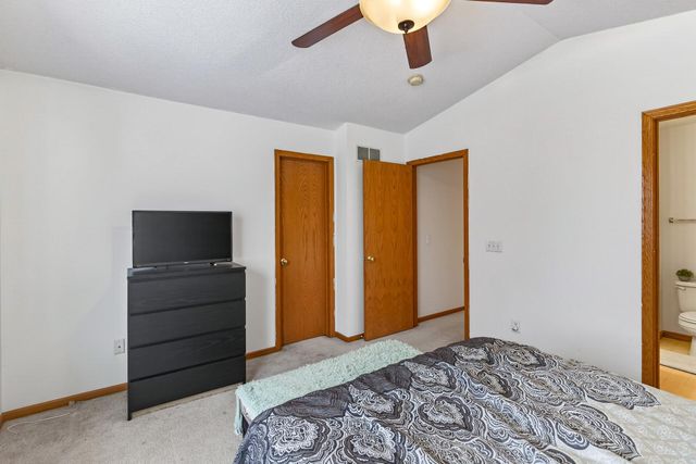 15749 Fjord Avenue 141, Apple Valley, MN 55124