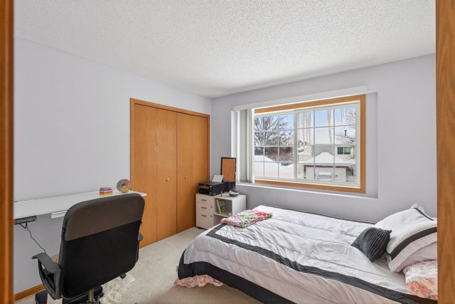 15749 Fjord Avenue 141, Apple Valley, MN 55124