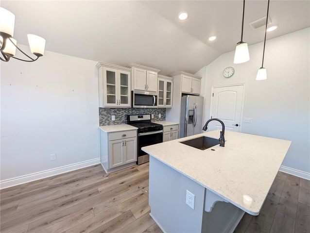 18637 Como Drive, Edmond, OK 73012