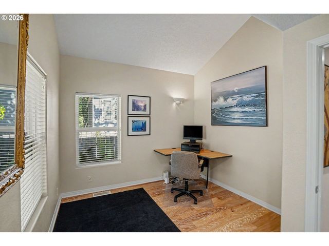 1354 LEA ANN Ct, Salem, OR 97304