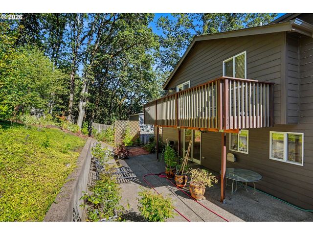 1354 LEA ANN Ct, Salem, OR 97304