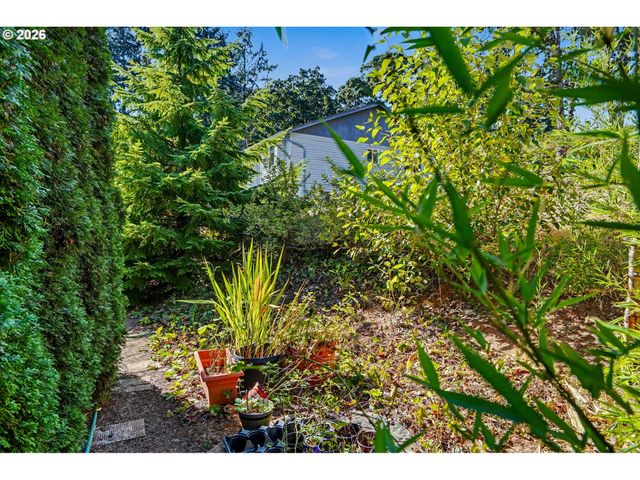 1354 LEA ANN Ct, Salem, OR 97304