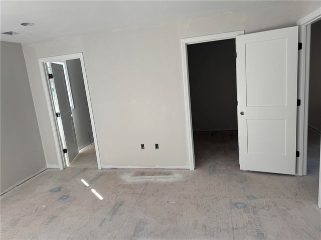443 Seven Mile Road, Cranston, RI 02831