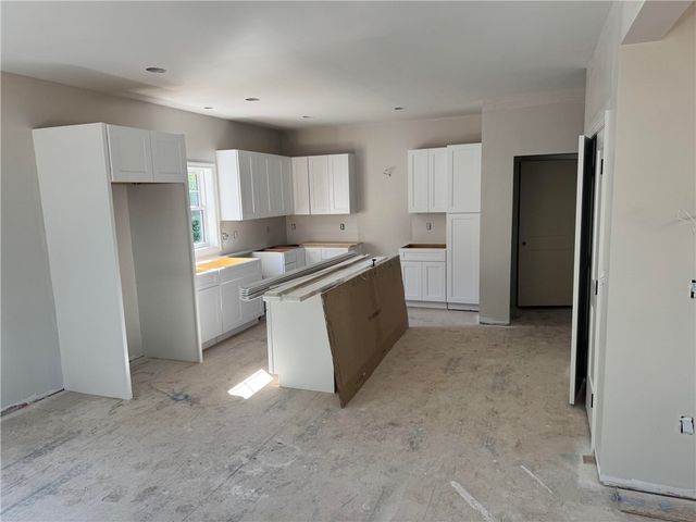 443 Seven Mile Road, Cranston, RI 02831