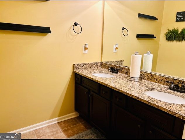 246 Thyme Leaf Way, Locust Grove, GA 30248