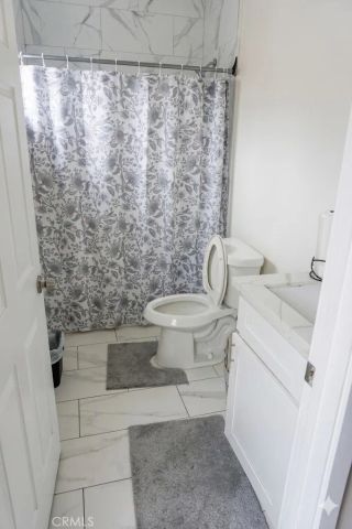 514 W 105th, Los Angeles, CA 90044