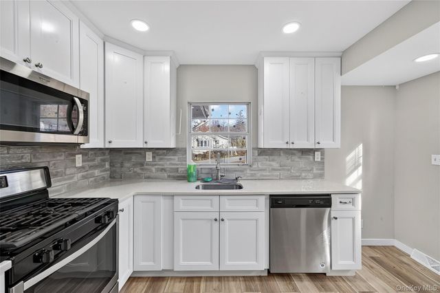 12 Revere Road, Monroe, NY 10950