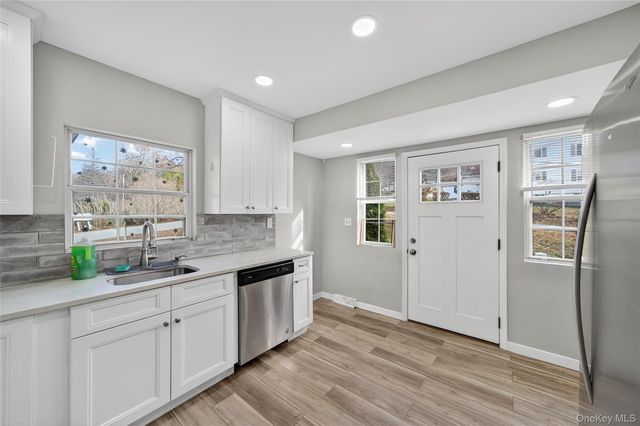 12 Revere Road, Monroe, NY 10950