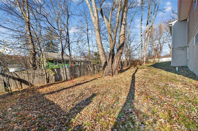 12 Revere Road, Monroe, NY 10950