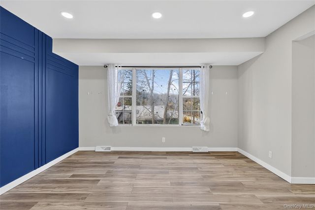 12 Revere Road, Monroe, NY 10950