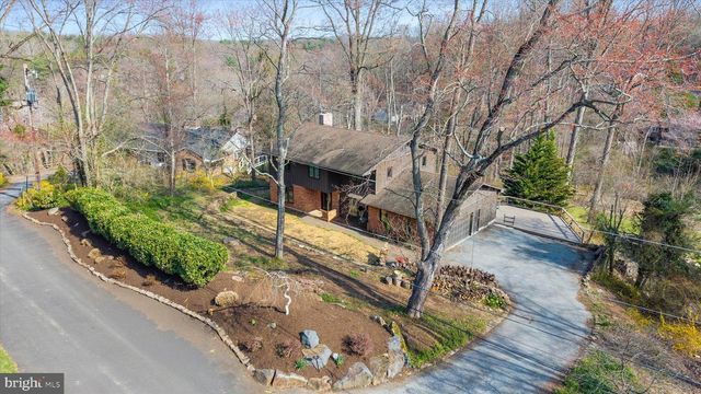 707 PINE RIDGE LN, Hockessin, DE 19707