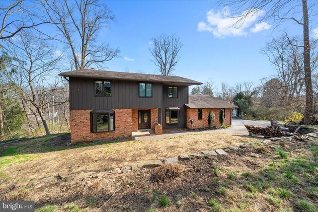 707 PINE RIDGE LN, Hockessin, DE 19707