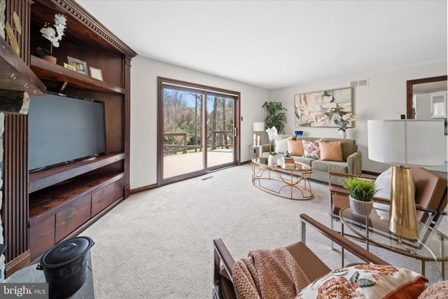 707 PINE RIDGE LN, Hockessin, DE 19707