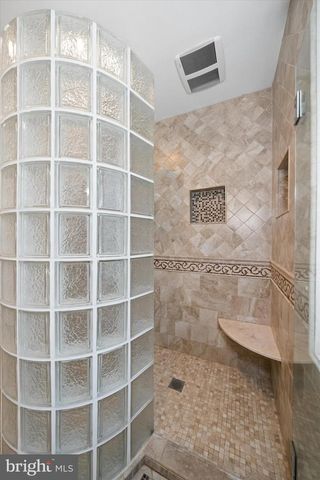 707 PINE RIDGE LN, Hockessin, DE 19707