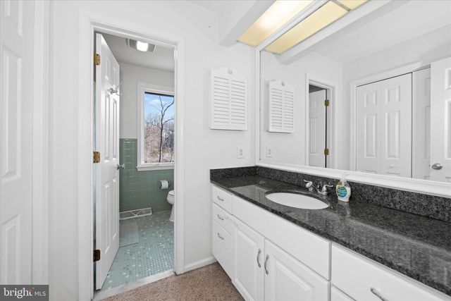 707 PINE RIDGE LN, Hockessin, DE 19707