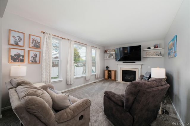 13863 Sherborn Court, Southgate, MI 48195