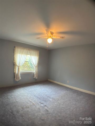 150 Old Georgia Road, Statesville, NC 28625