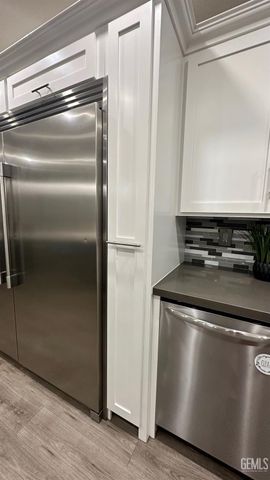 6416 Springtime Court, Bakersfield, CA 93313